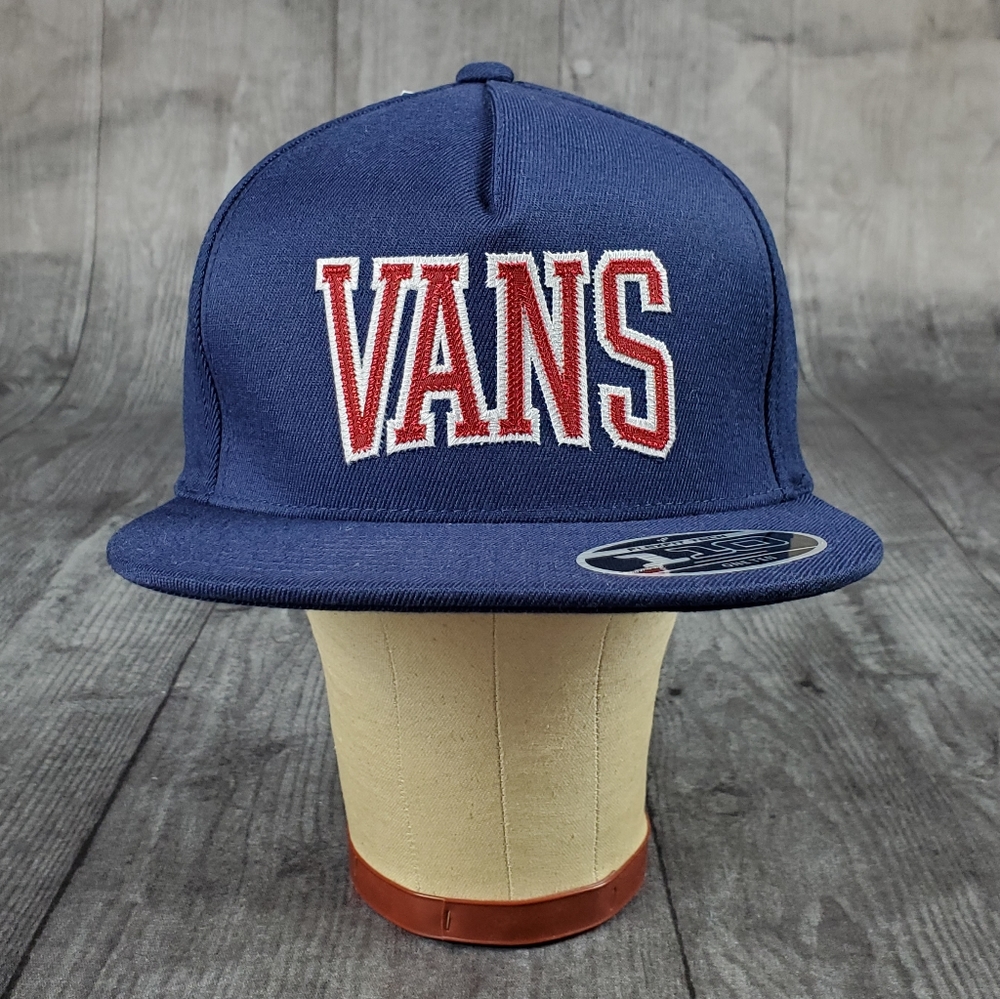 New with tags Vans university flexfit snapback